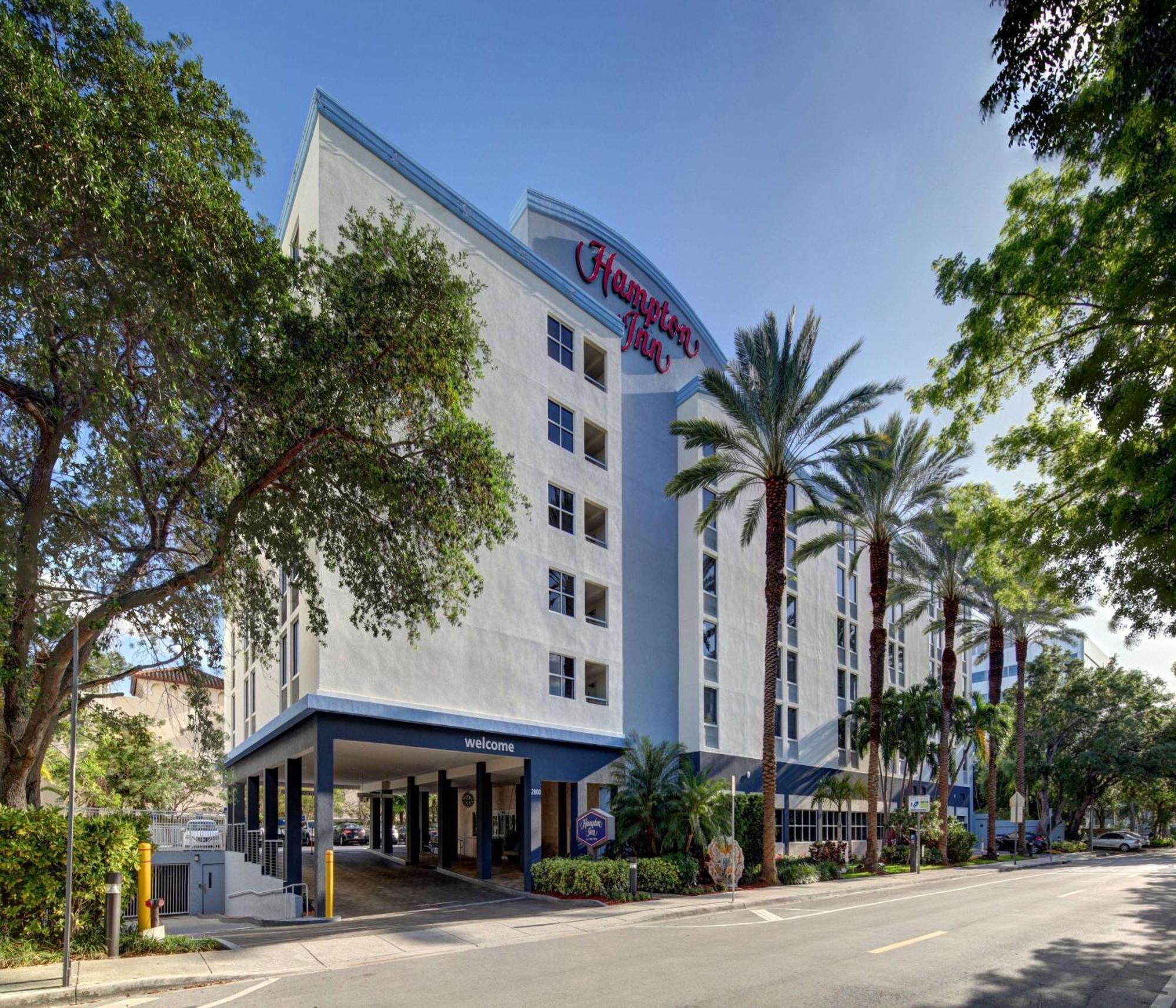 Hampton Inn Miami-Coconut Grove/Coral Gables Dış mekan fotoğraf