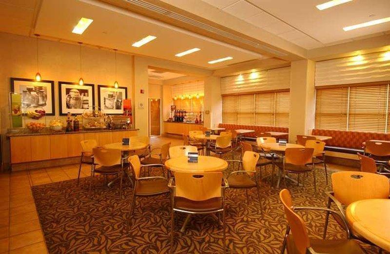 Hampton Inn Miami-Coconut Grove/Coral Gables Dış mekan fotoğraf