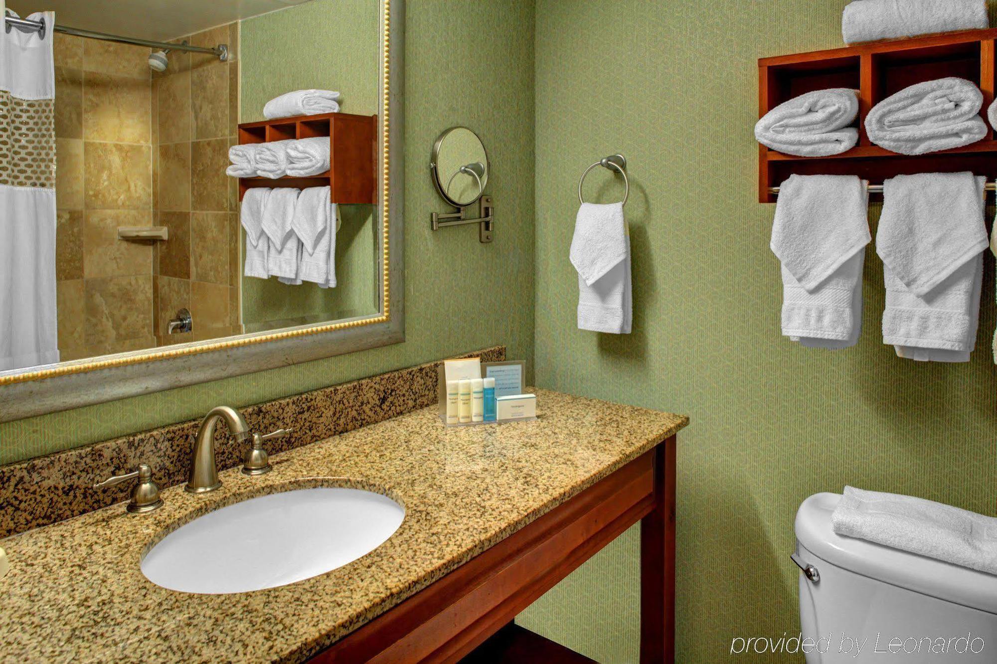 Hampton Inn Miami-Coconut Grove/Coral Gables Dış mekan fotoğraf