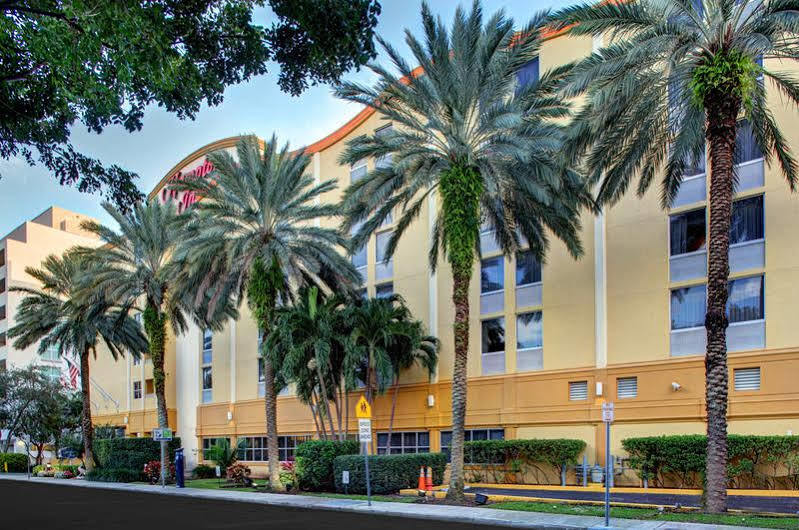 Hampton Inn Miami-Coconut Grove/Coral Gables Dış mekan fotoğraf